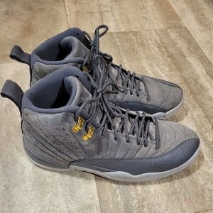 Jordan 12 retro mens 9.5 Dark Grey